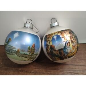 Corning Glass Nativity Scene Christmas Ornament Set Of 2 Wise Men Mary Jesus A11